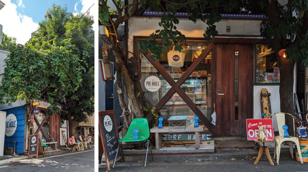 木々が生い茂る古民家に、ミッドセンチュリーの家具や雑貨が置かれた店内は、まるでカリフォルニアにいるような、懐かしさ・やすらぎを感じられる雰囲気のお店です。ホームパーティーやクリスマスパーティーや誕生日パーティー用のスイーツとしてパンプキンパイ、アップルパイ、チェリーパイ、スモアサンドパイ（S‘more sand pie）などをテイクアウト販売しているパイショップ。ホームパーティーやクリスマスパーティーや誕生日パーティー用スイーツです。